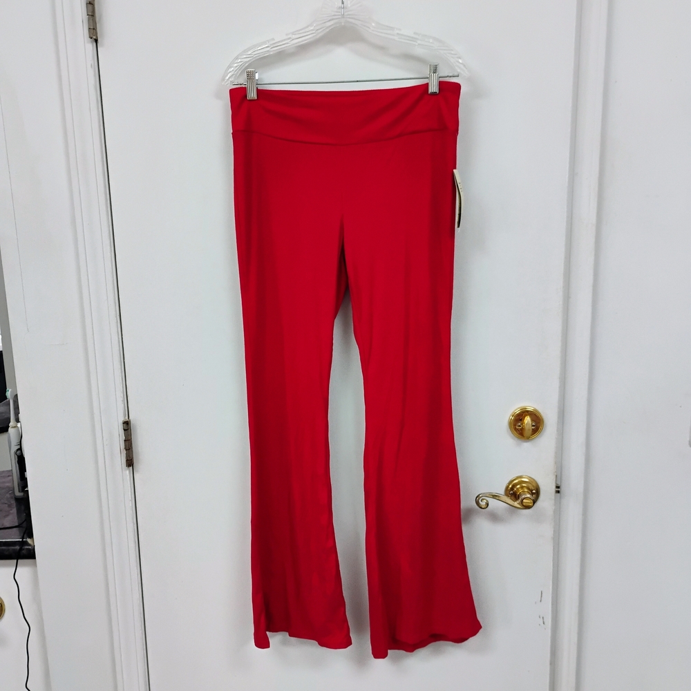 No Boundaries Women's Red Boot Cut Ponte Pants